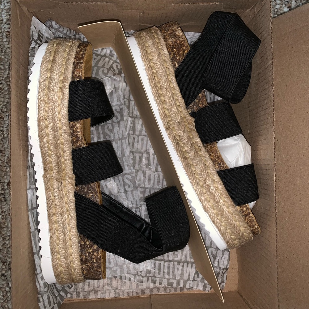 STEVE MADDEN KIMMIE SANDAL